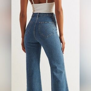 Rolla’s East Coast Fare in Sadie Blue